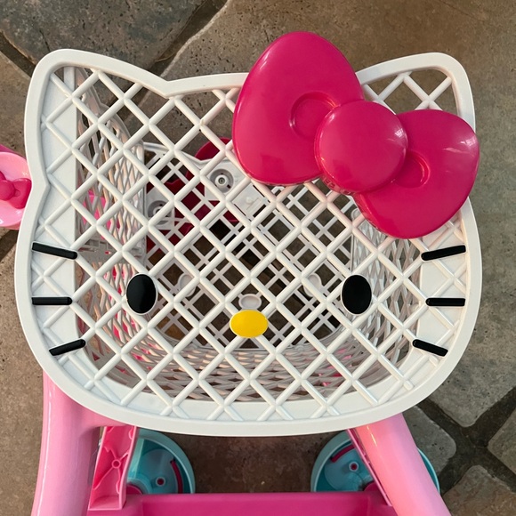 HARD TO FIND Hello Kitty Pink and White Shopping Cart - Picture 1 of 4